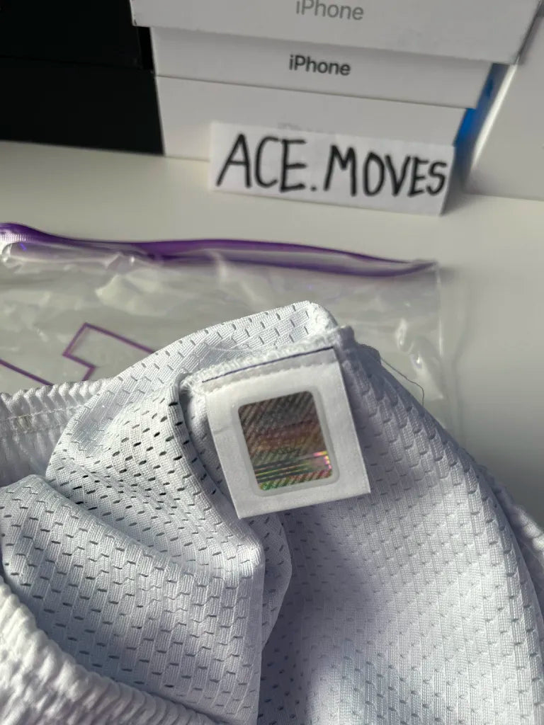 White Skyline Eric Emanuel Shorts - StockX Passing